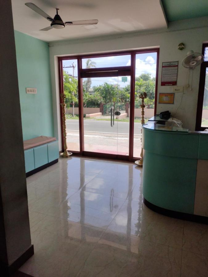 Subasree Cottage Tirunallar Εξωτερικό φωτογραφία