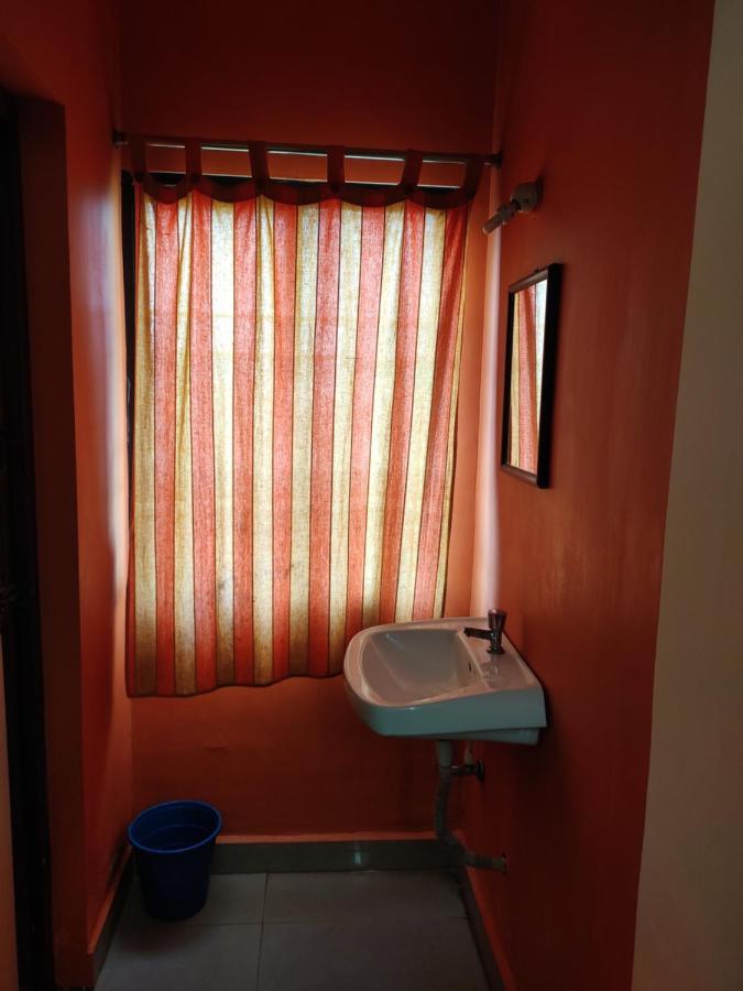 Subasree Cottage Tirunallar Εξωτερικό φωτογραφία