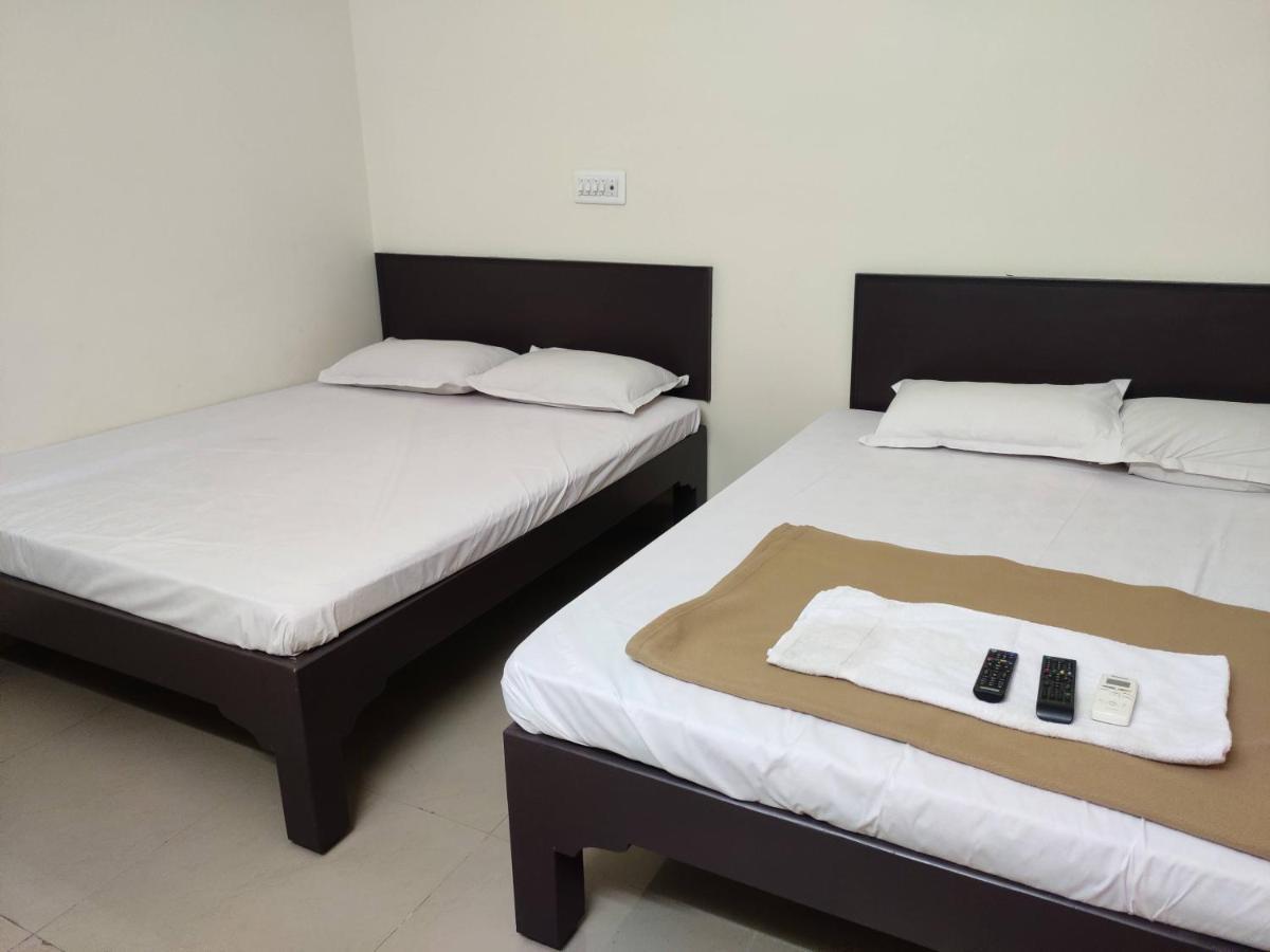 Subasree Cottage Tirunallar Εξωτερικό φωτογραφία