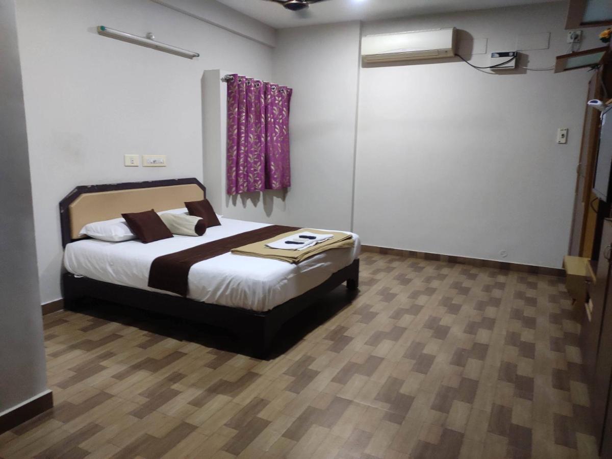 Subasree Cottage Tirunallar Εξωτερικό φωτογραφία